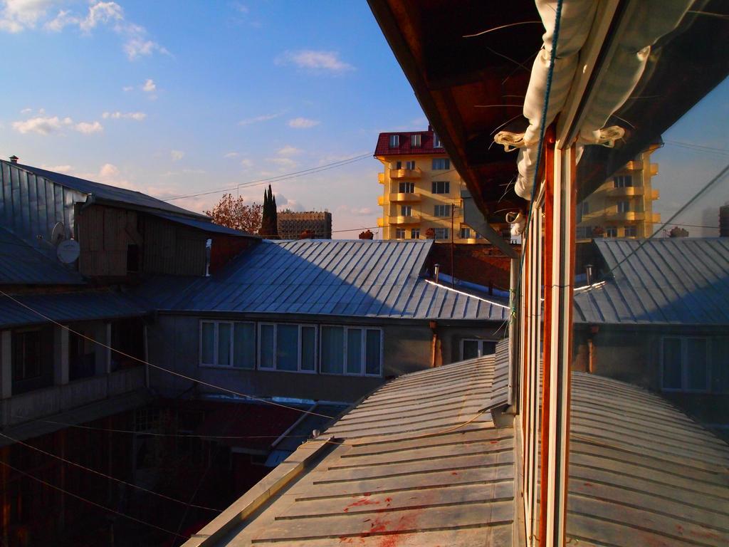 Green Stairs Guest House Tbilisi Quarto foto